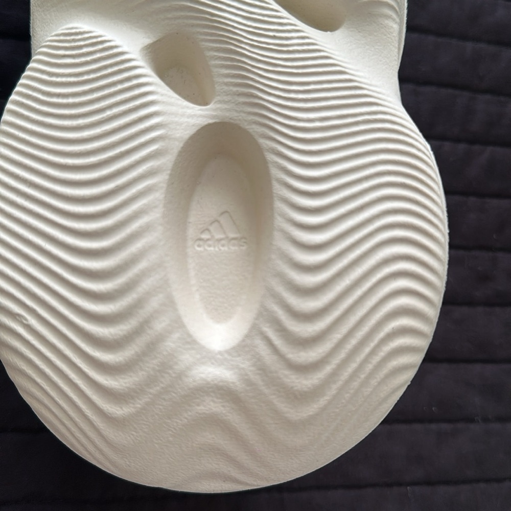 Yeezy foam runner SAND - Picture 5 of 7
